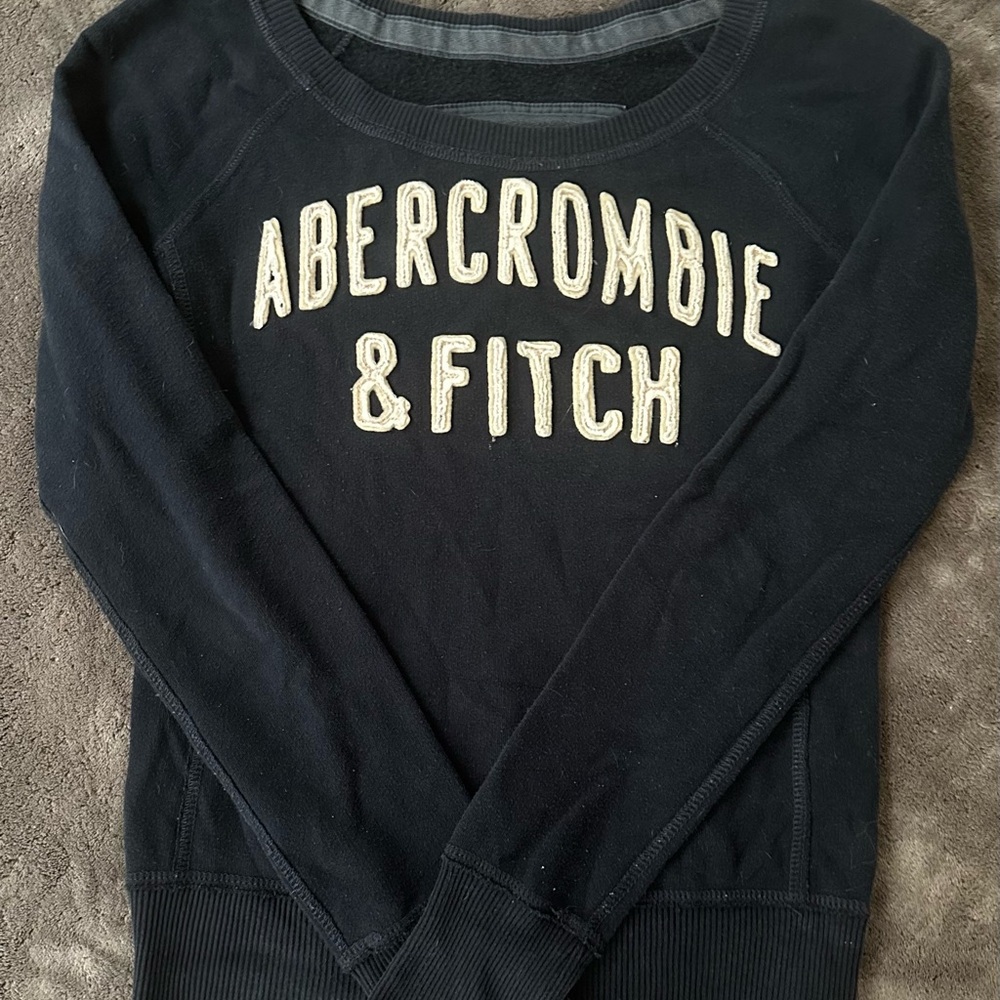 Abercrombie & Fitch Sweatshirt (Women’s) | Navy Blue | Small.